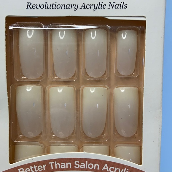 Kiss Acrylic Nails KSAN04 - Picture 2 of 5